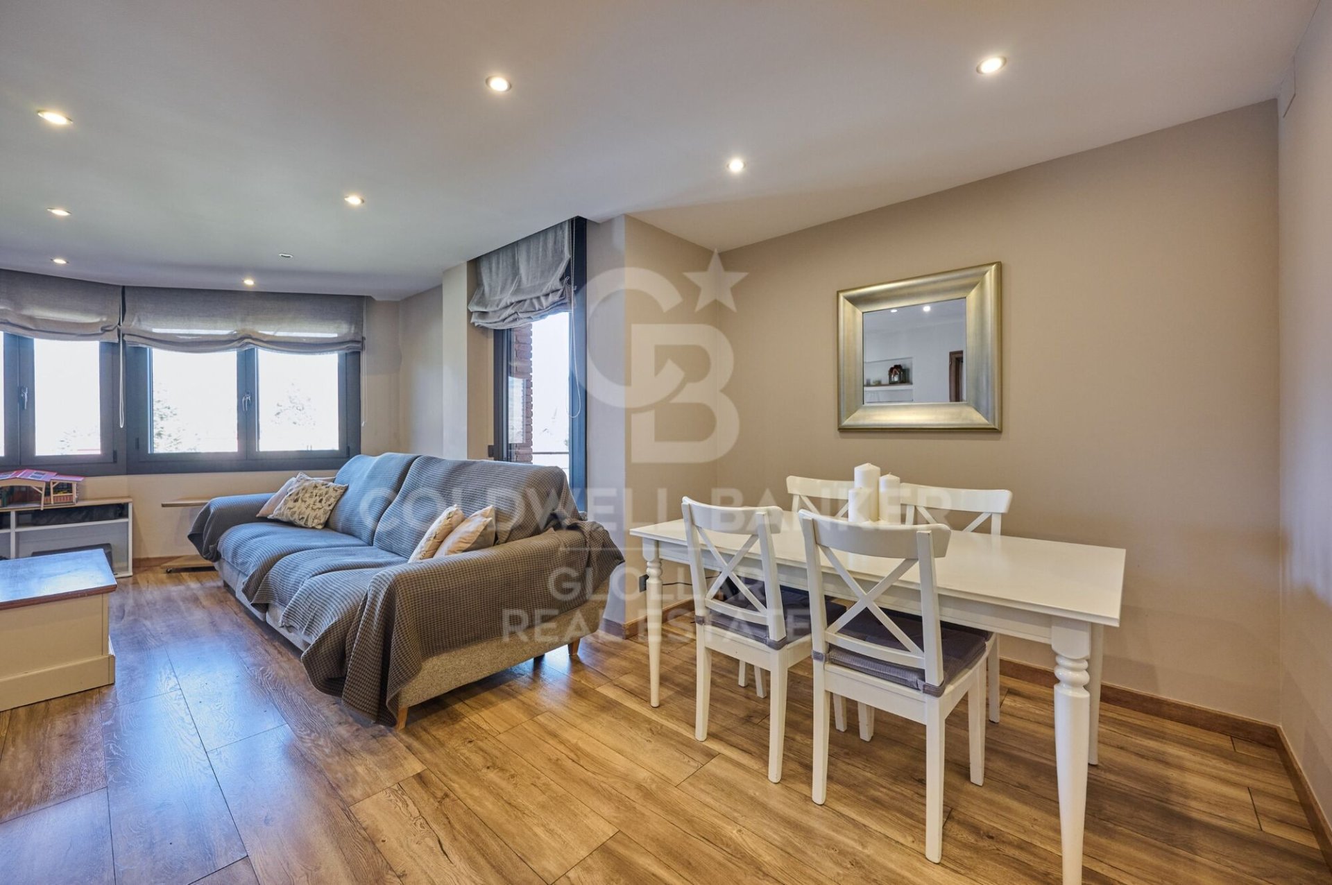 Dzīvoklis Girona, Spānijā 5 istabas, 180 m2 Nr. 179168