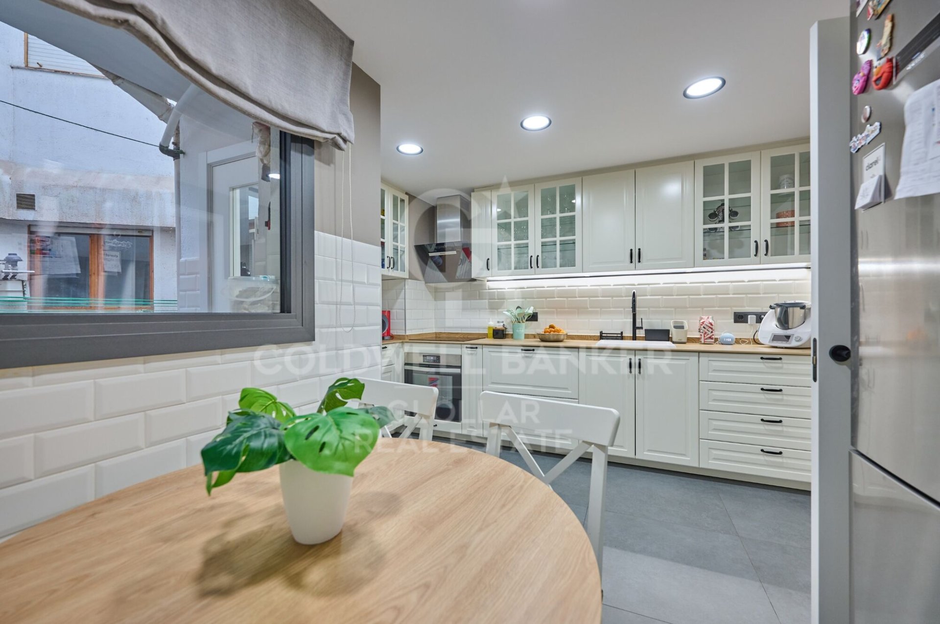 Dzīvoklis Girona, Spānijā 5 istabas, 180 m2 Nr. 179168