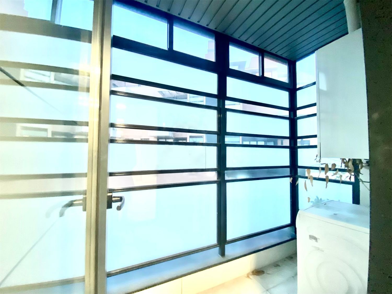 Apartamento en Madrid, España 4 dormitorios, 220 m2 No. 143142