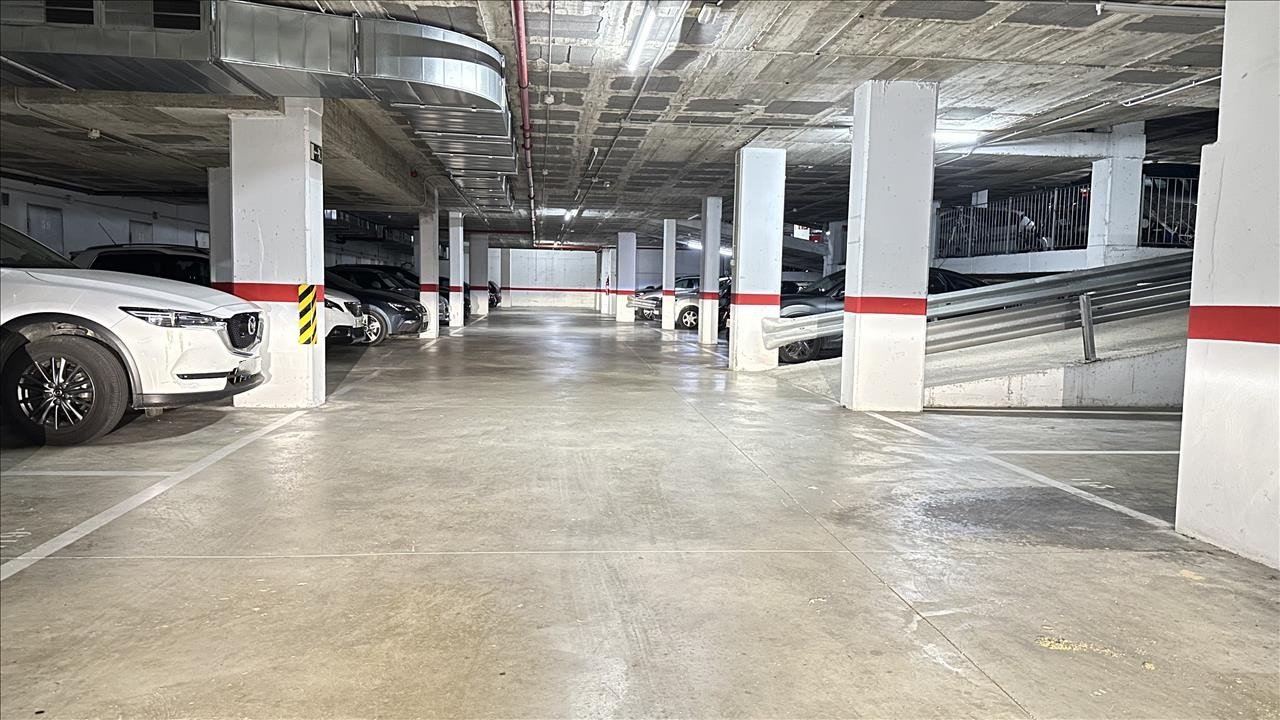 Garage in Sant Joan Despi, Barcelona, Spanien 16 m2 Nr. 191552