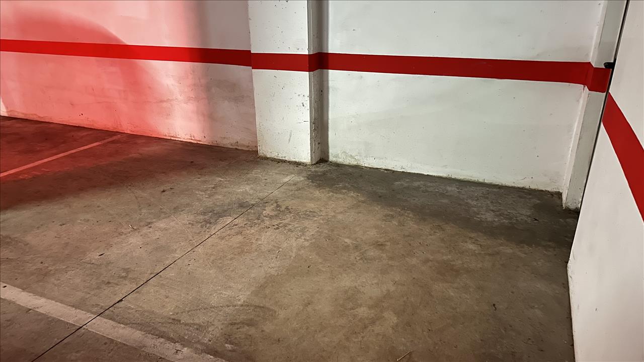 Garage in Sant Joan Despi, Barcelona, Spanien 16 m2 Nr. 191552