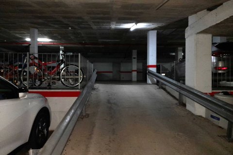 Garage à Sant Joan Despi, Barcelona, Espagne 28 m2 No. 191555