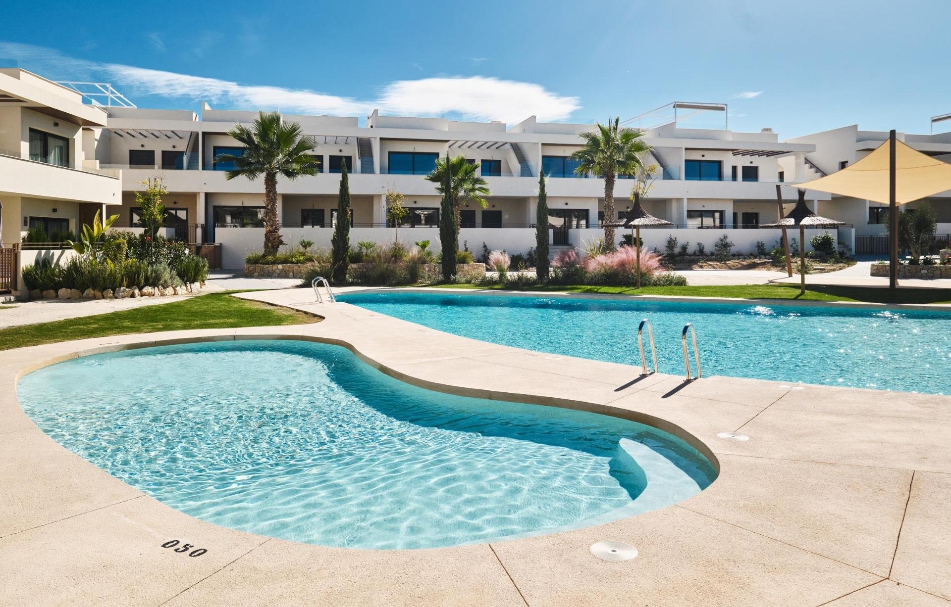 Bungalowi La Veleta, Alicante, Espanja 2 makuuhuonetta, 160 m2 No. 148673
