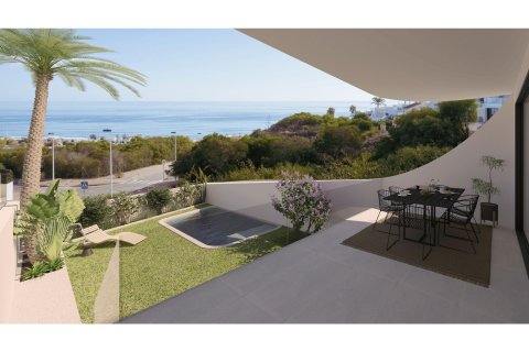 Bungalow à Torrevieja, Alicante, Espagne 3 chambres, 191 m2 No. 148672