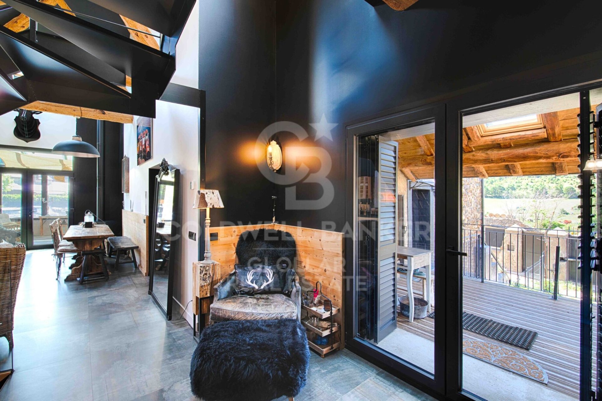 Villa in Spanien 5 Schlafzimmer, 350 m2 Nr. 158308