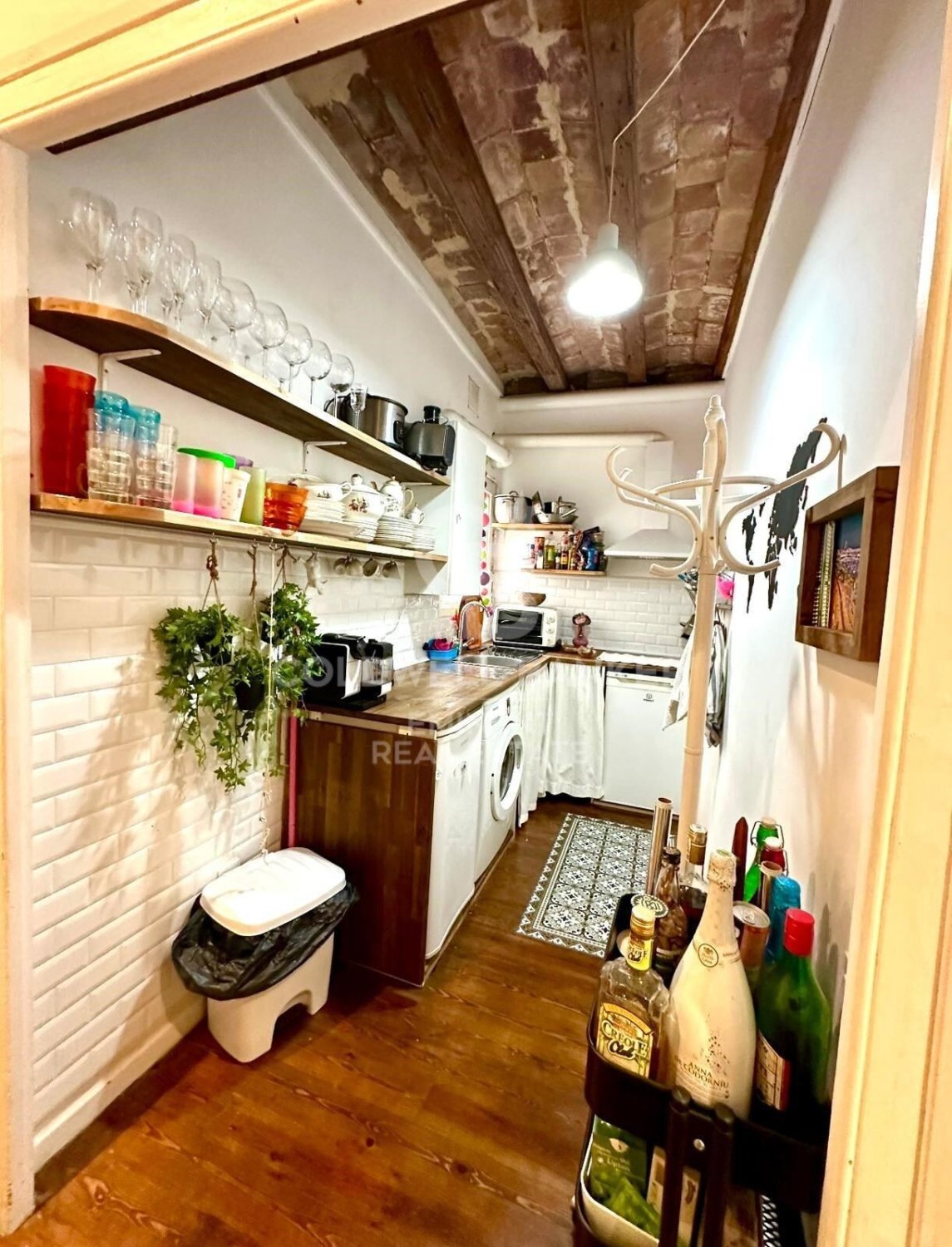 Huoneisto Barcelona, Espanja 3 makuuhuonetta, 90 m2 No. 158313
