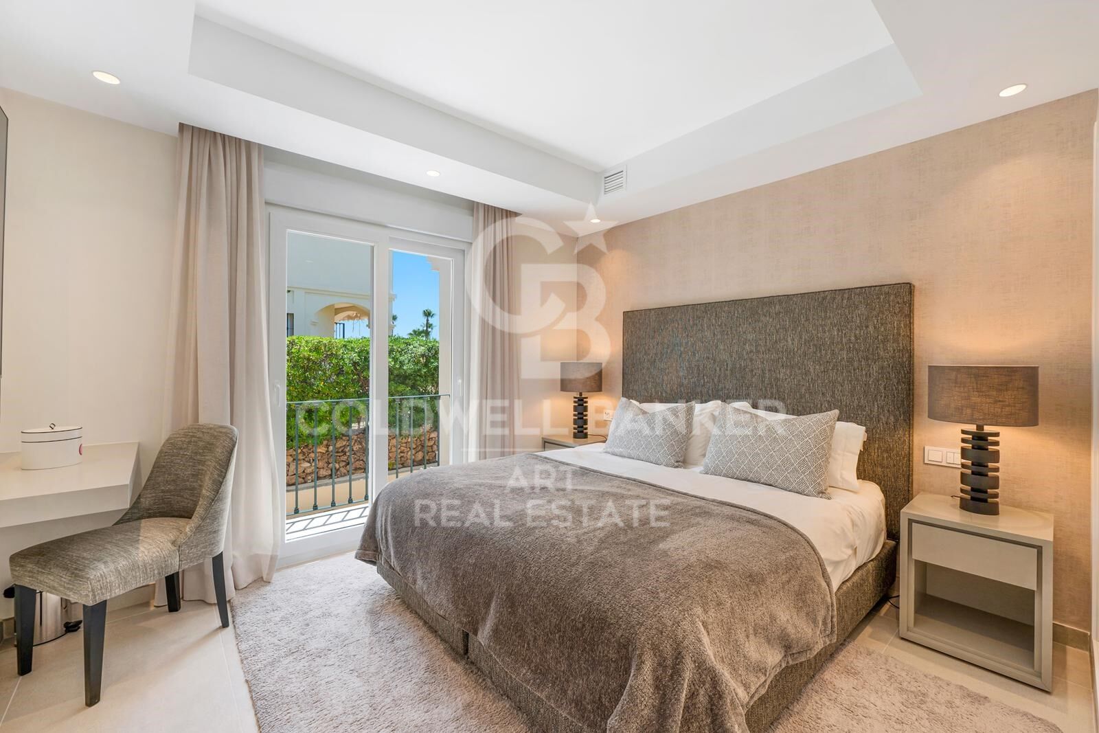 Villetta a schiera a Benahavis, Malaga, Spagna 3 camere da letto, 212 mq. N° 158311