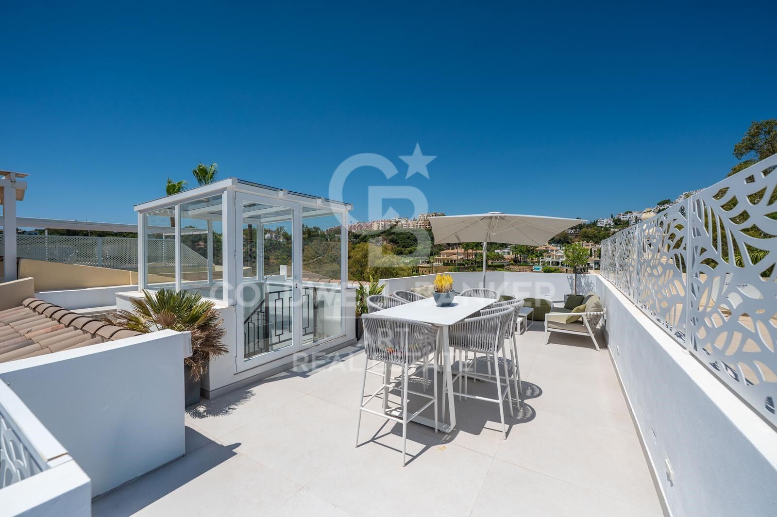 Villetta a schiera a Benahavis, Malaga, Spagna 3 camere da letto, 212 mq. N° 158311