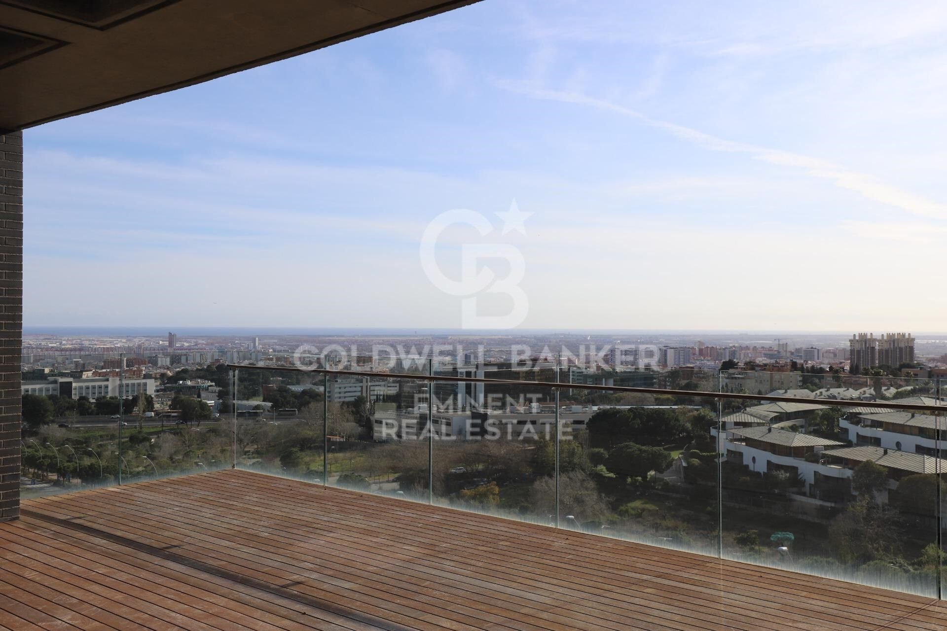 Takvåning i Esplugues de Llobregat, Barcelona, Spanien 4 sovrum, 170 kvm. Nr. 157172