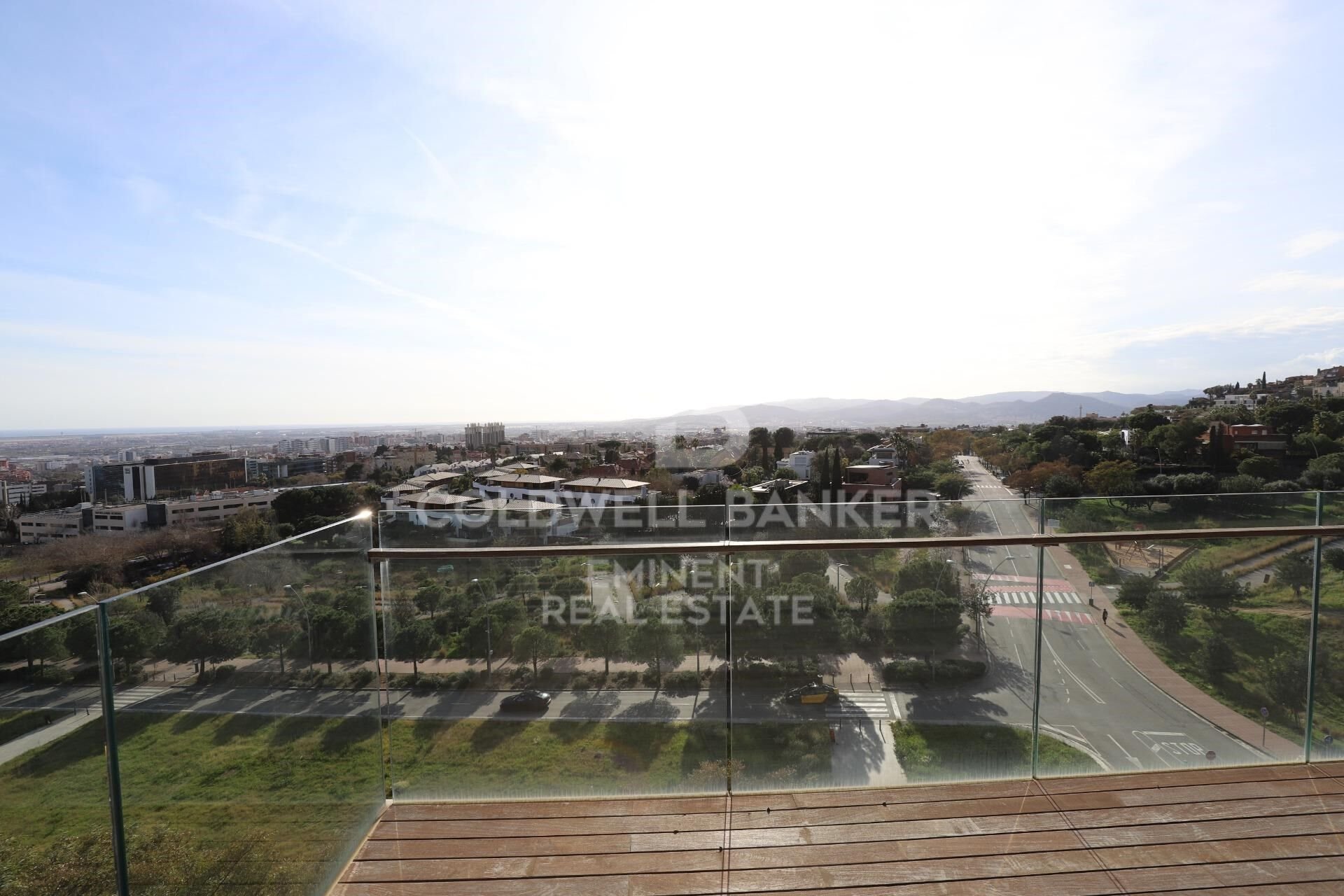 Takvåning i Esplugues de Llobregat, Barcelona, Spanien 4 sovrum, 170 kvm. Nr. 157172