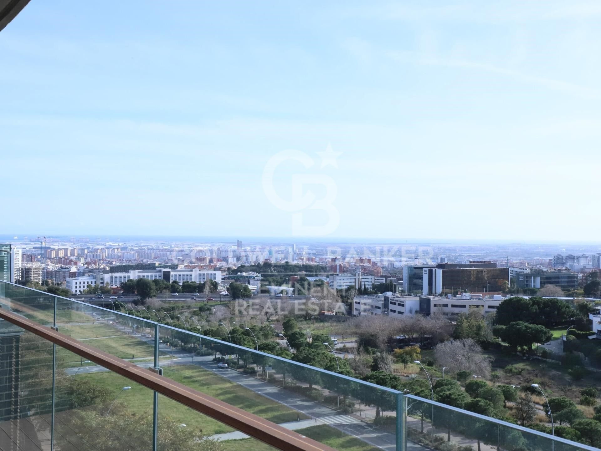 Takvåning i Esplugues de Llobregat, Barcelona, Spanien 4 sovrum, 170 kvm. Nr. 157172