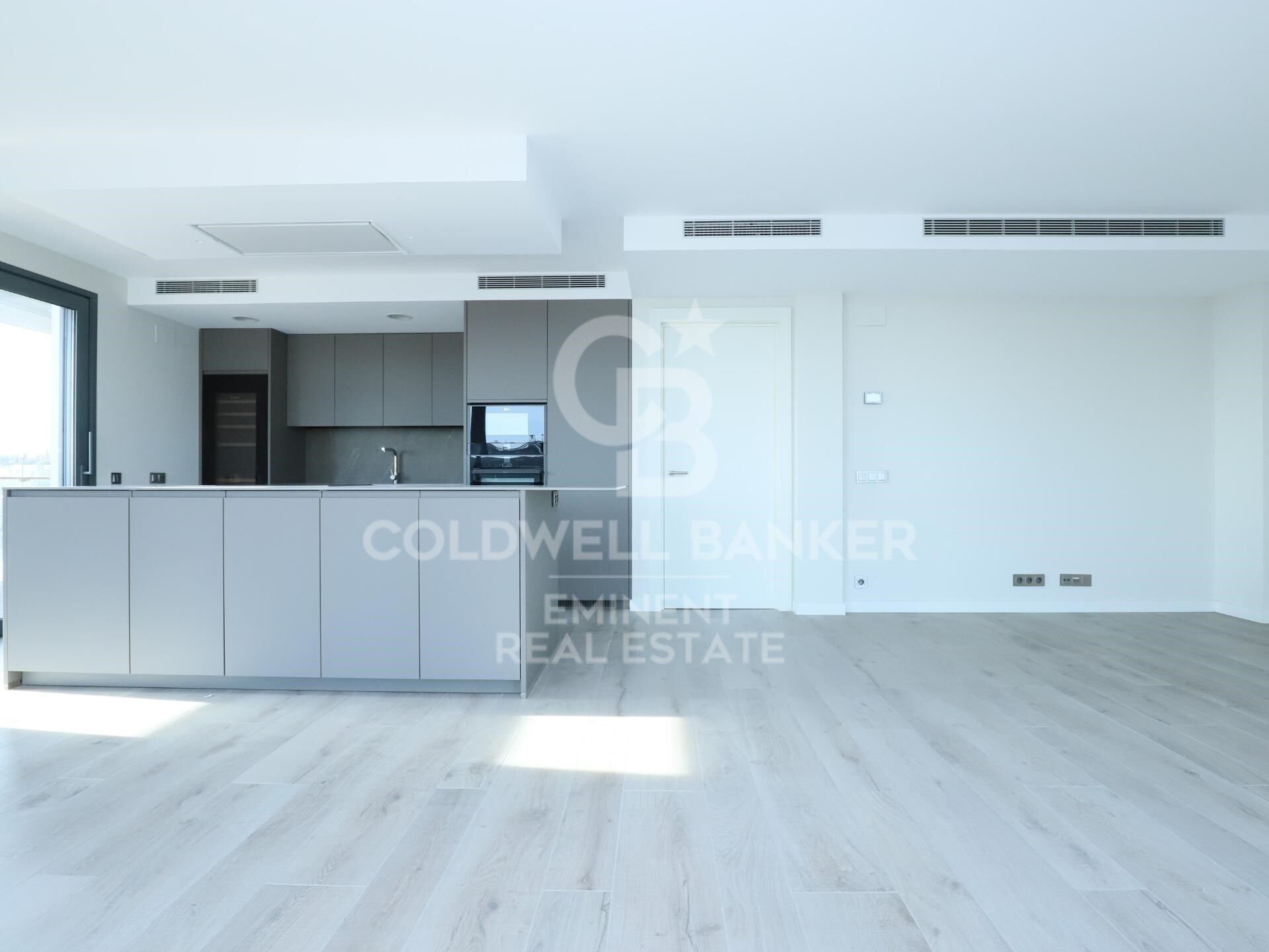 Takvåning i Esplugues de Llobregat, Barcelona, Spanien 4 sovrum, 170 kvm. Nr. 157172