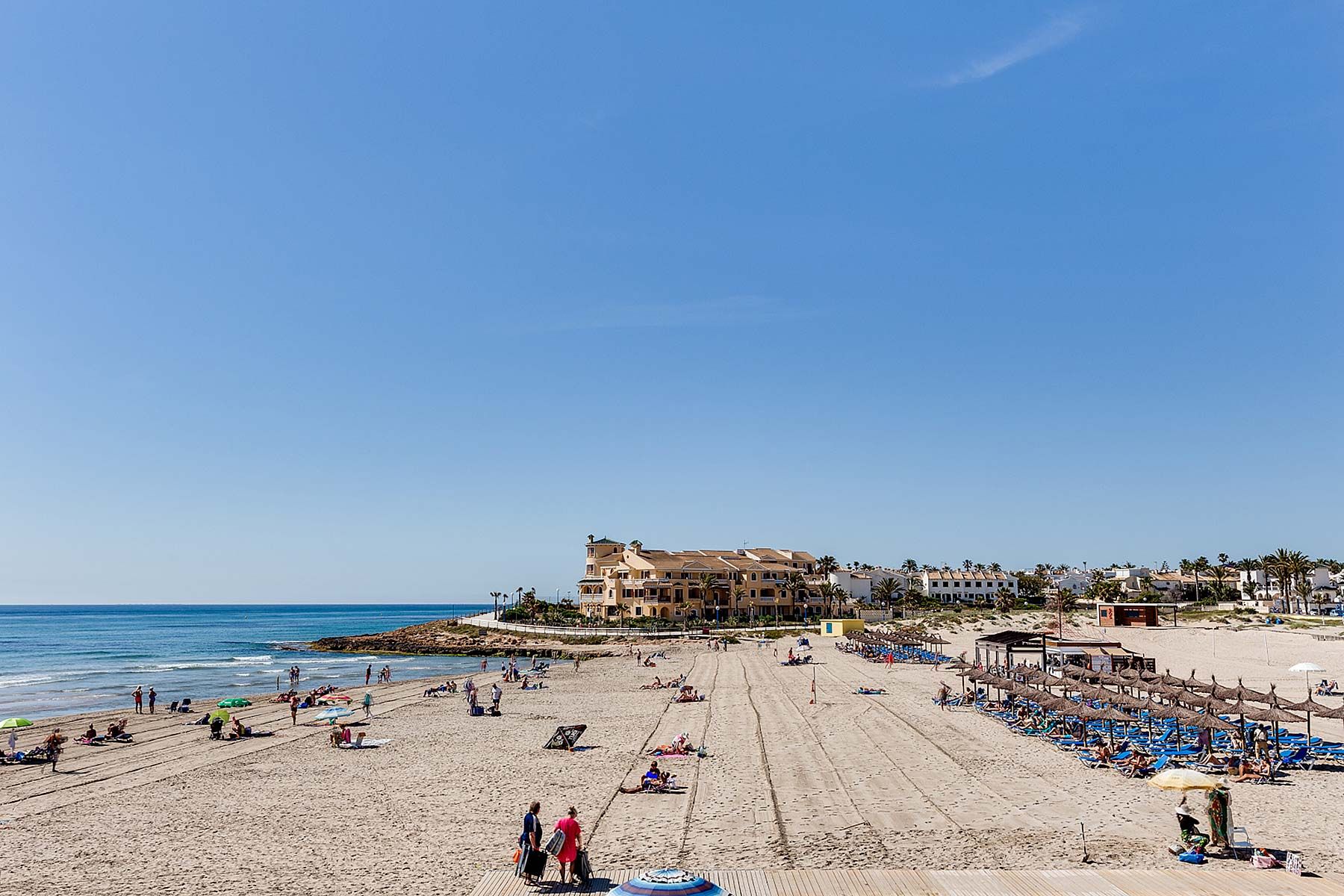 Villa i La Zenia, Alicante, Spanien 3 sovrum, 203 kvm. Nr. 151600