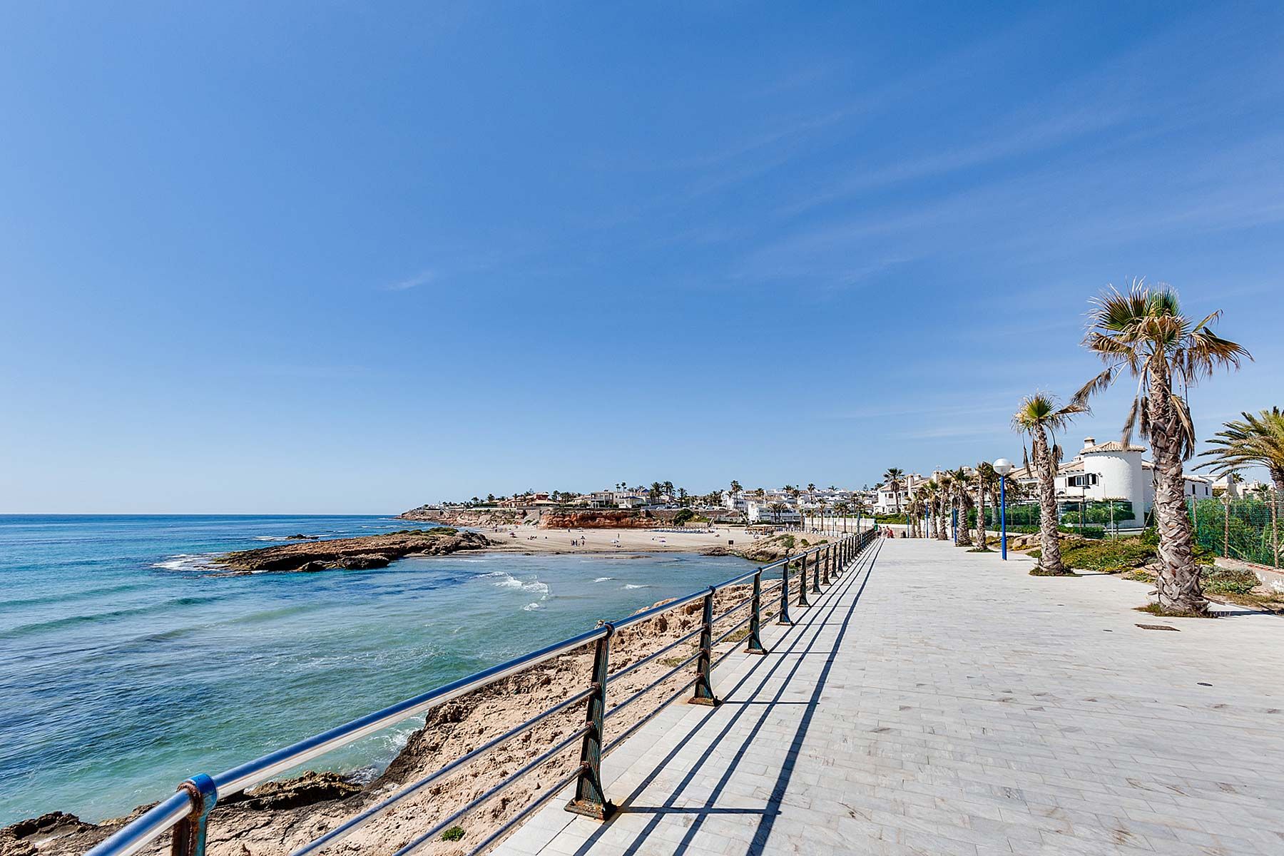 Villa i La Zenia, Alicante, Spanien 3 sovrum, 203 kvm. Nr. 151600