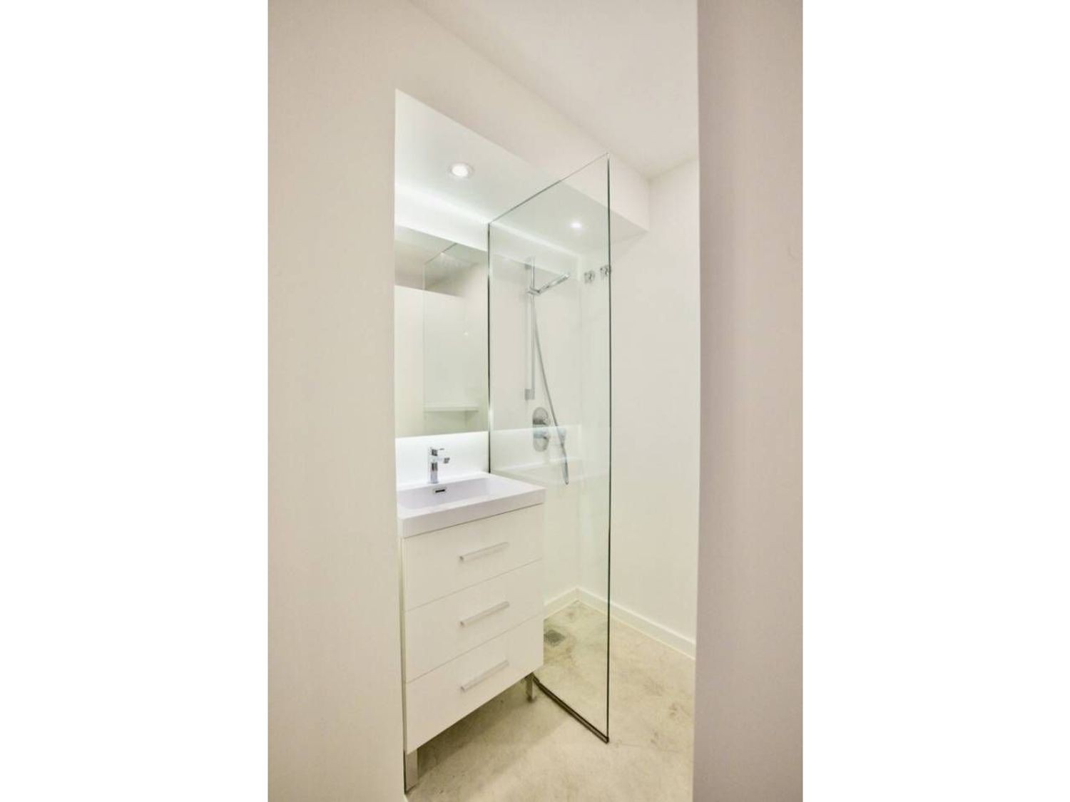 Apartment à Alicante, Espagne 4 chambres, 153 m2 No. 181776