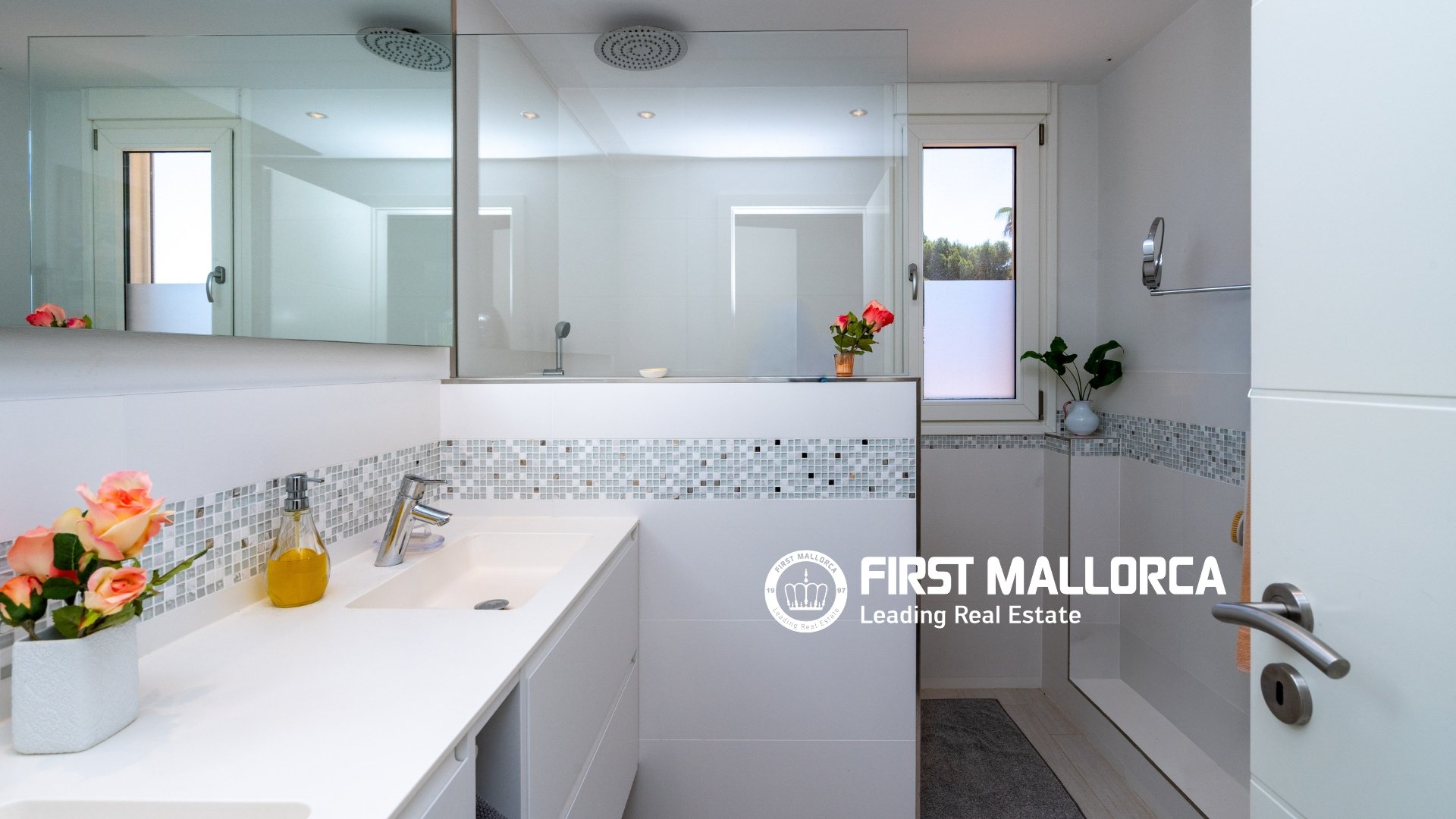 Villa a Santa Ponsa, Mallorca, Spagna 5 camere da letto, 398 mq. N° 181778