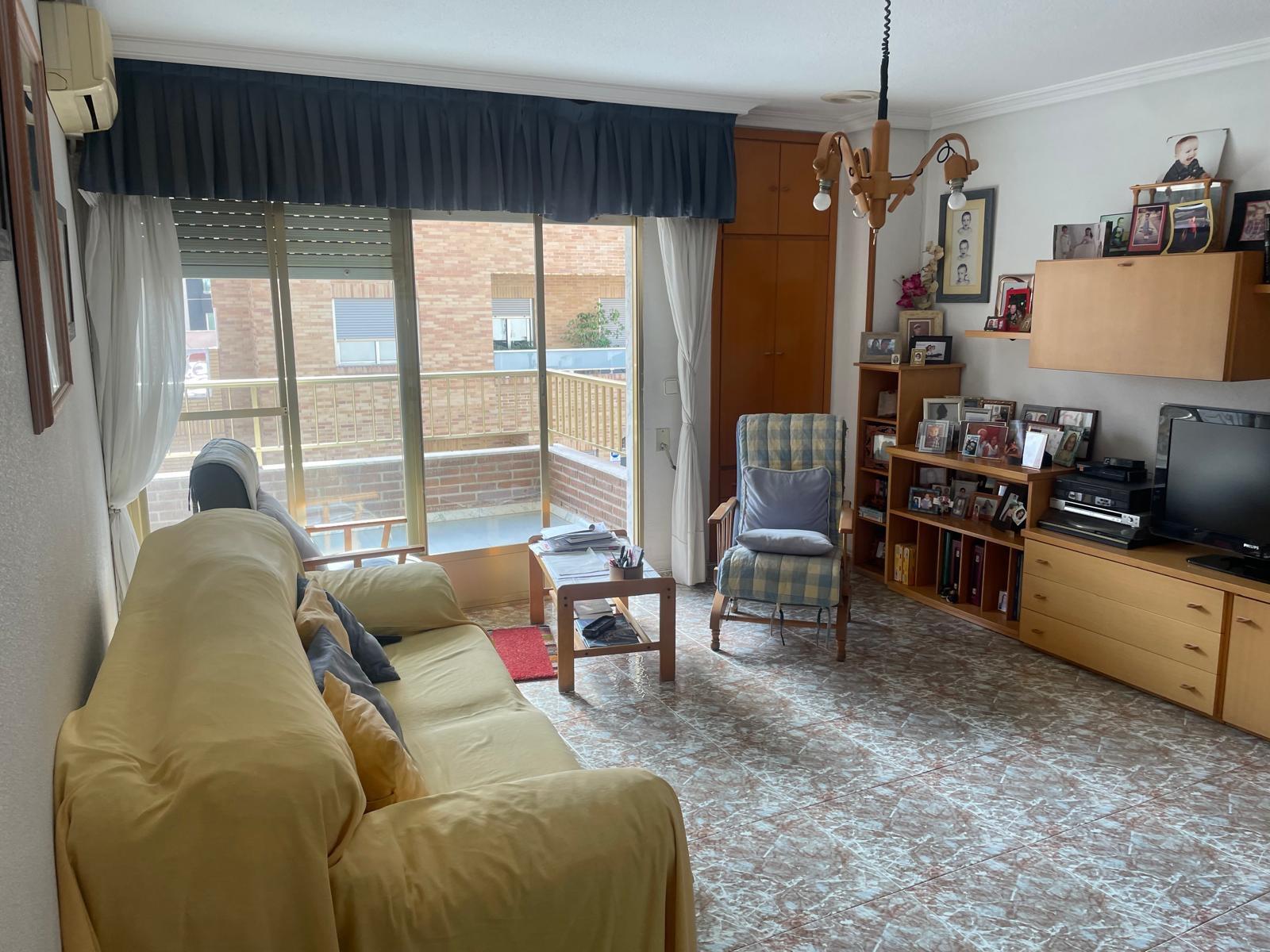 Dzīvoklis Torrevieja, Alicante, Spānijā 4 istabas, 200 m2 Nr. 115423