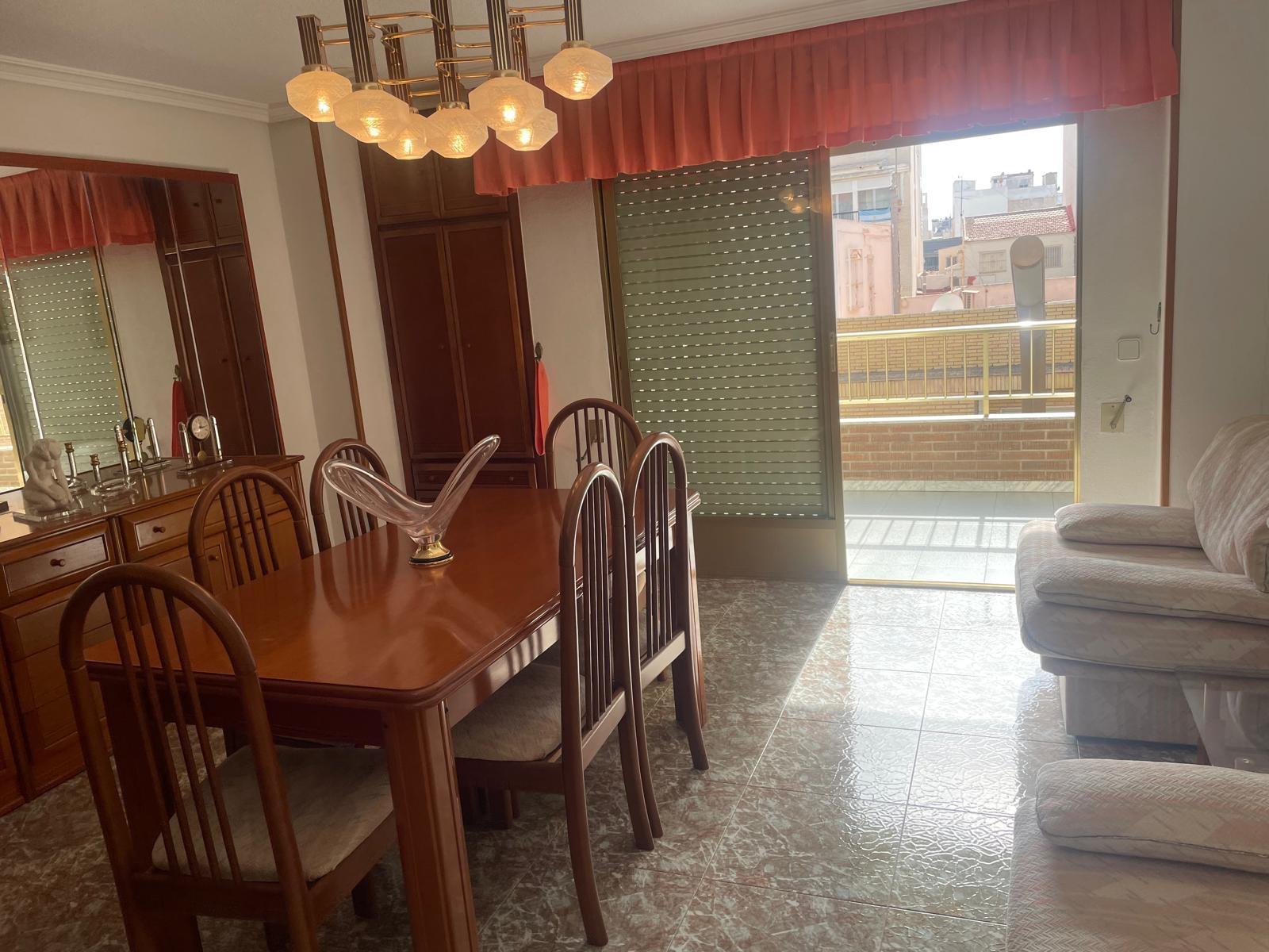 Dzīvoklis Torrevieja, Alicante, Spānijā 4 istabas, 200 m2 Nr. 115423