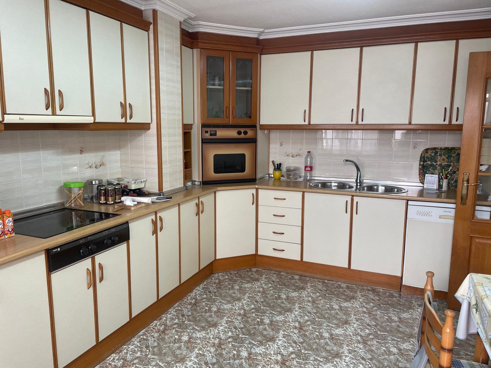 Dzīvoklis Torrevieja, Alicante, Spānijā 4 istabas, 200 m2 Nr. 115423