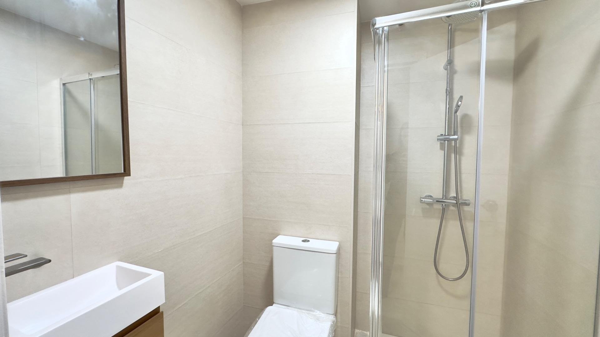 Apartamento en Torrevieja, Alicante, España 3 dormitorios, 95 m2 No. 188527