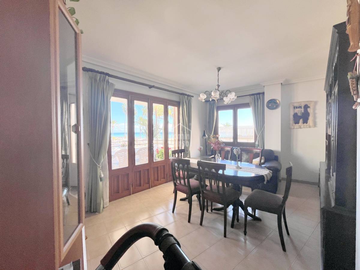 Apartamento en Cala Millor, Mallorca, España 3 dormitorios, 124 m2 No. 146532
