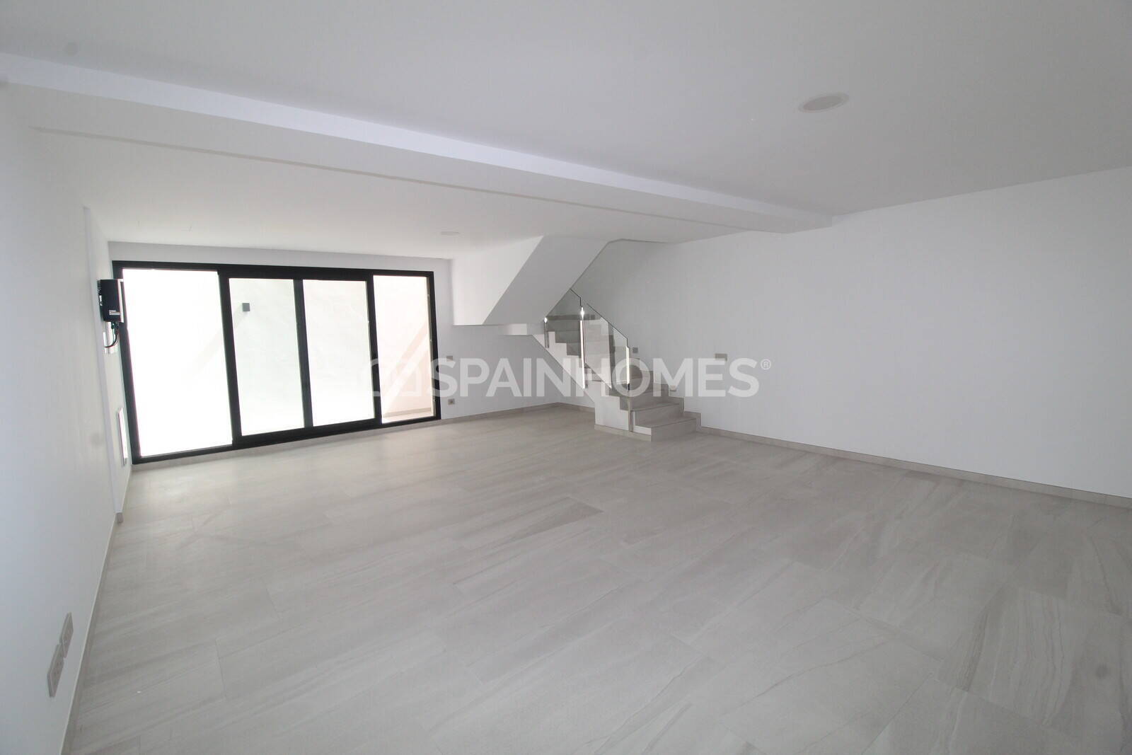Huvila Finestrat, Alicante, Espanja 3 makuuhuonetta, 150 m2 No. 64646