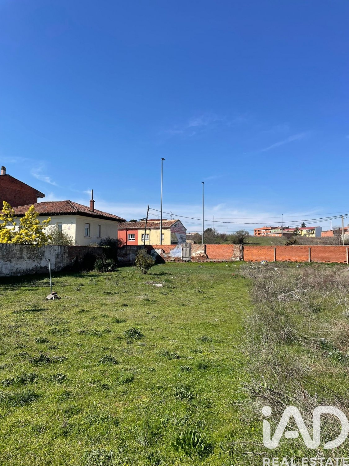 Land plot à Leon, Espagne 238 m2 No. 185265