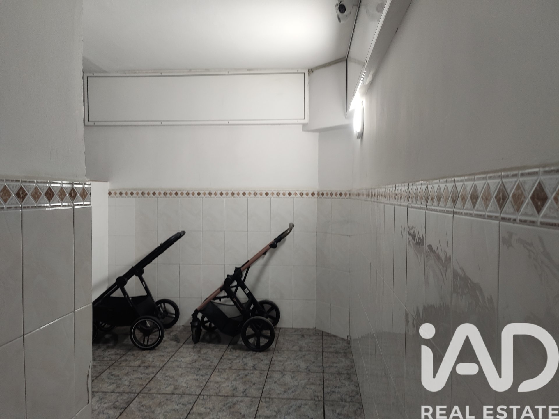Apartment à Montcada i Reixac, Barcelona, Espagne 2 chambres, 53 m2 No. 185266