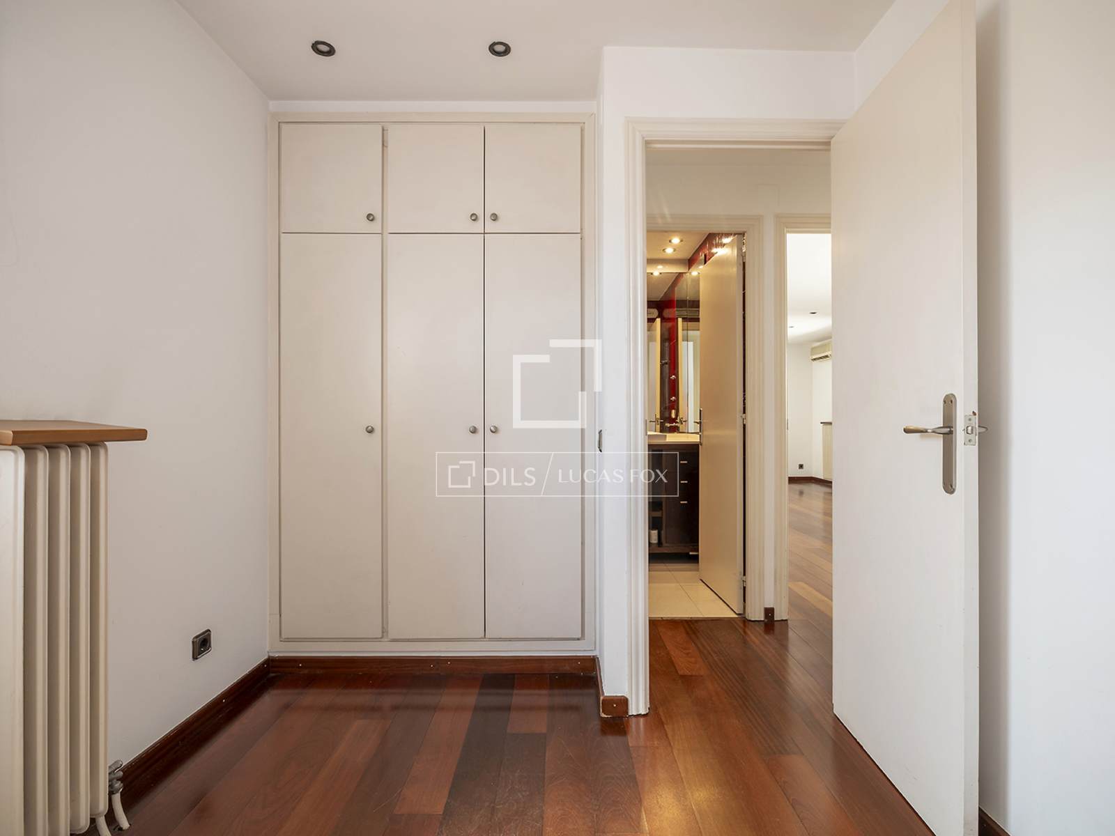 Kattohuoneisto Barcelona, Espanja 2 makuuhuonetta, 74 m2 No. 195615