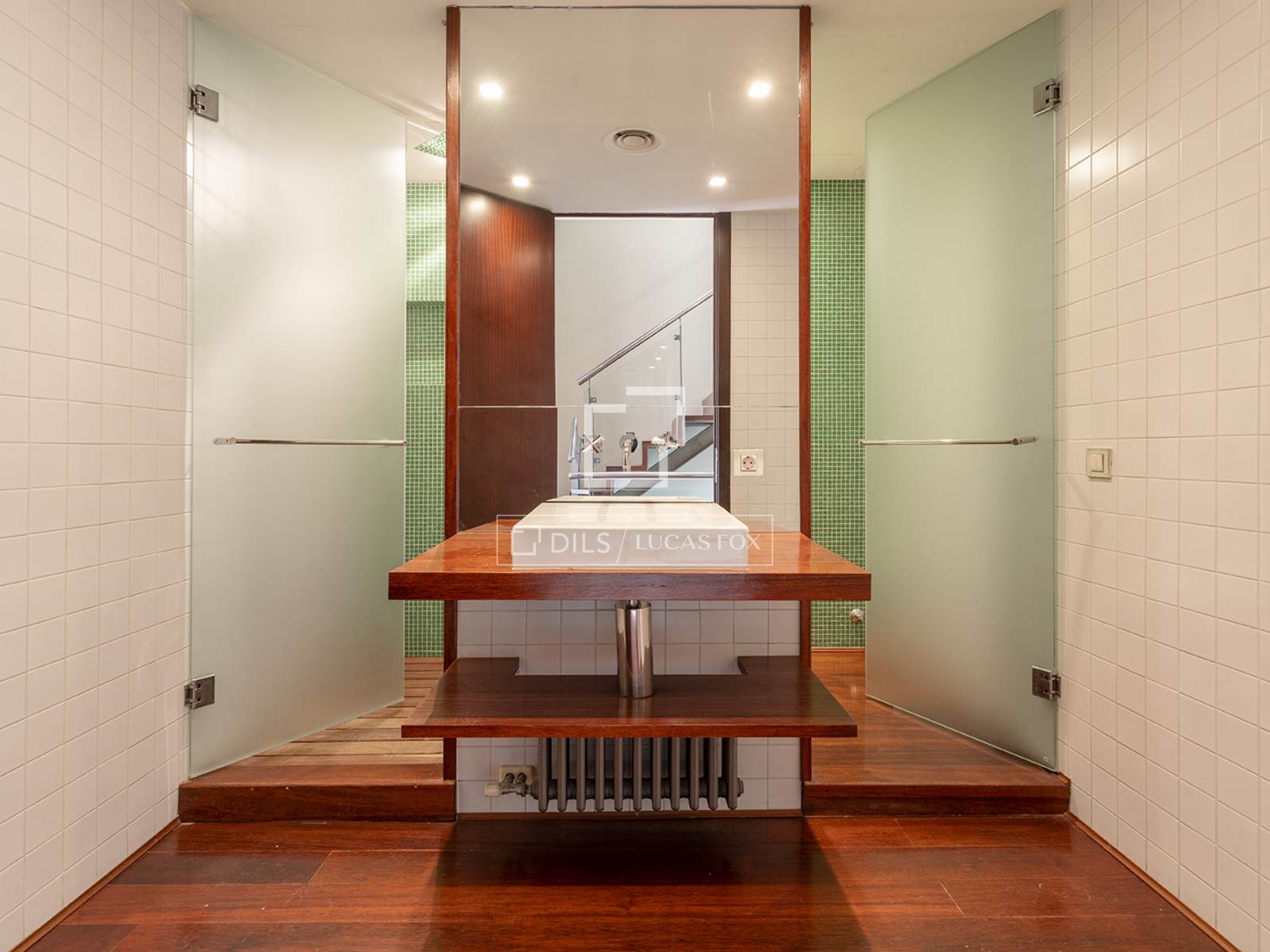 Villa à Barcelona, Espagne 6 chambres, 422 m2 No. 195612