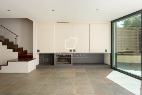 Villa in Barcelona, Spain 6 bedrooms, 422 sq.m. No. 195612