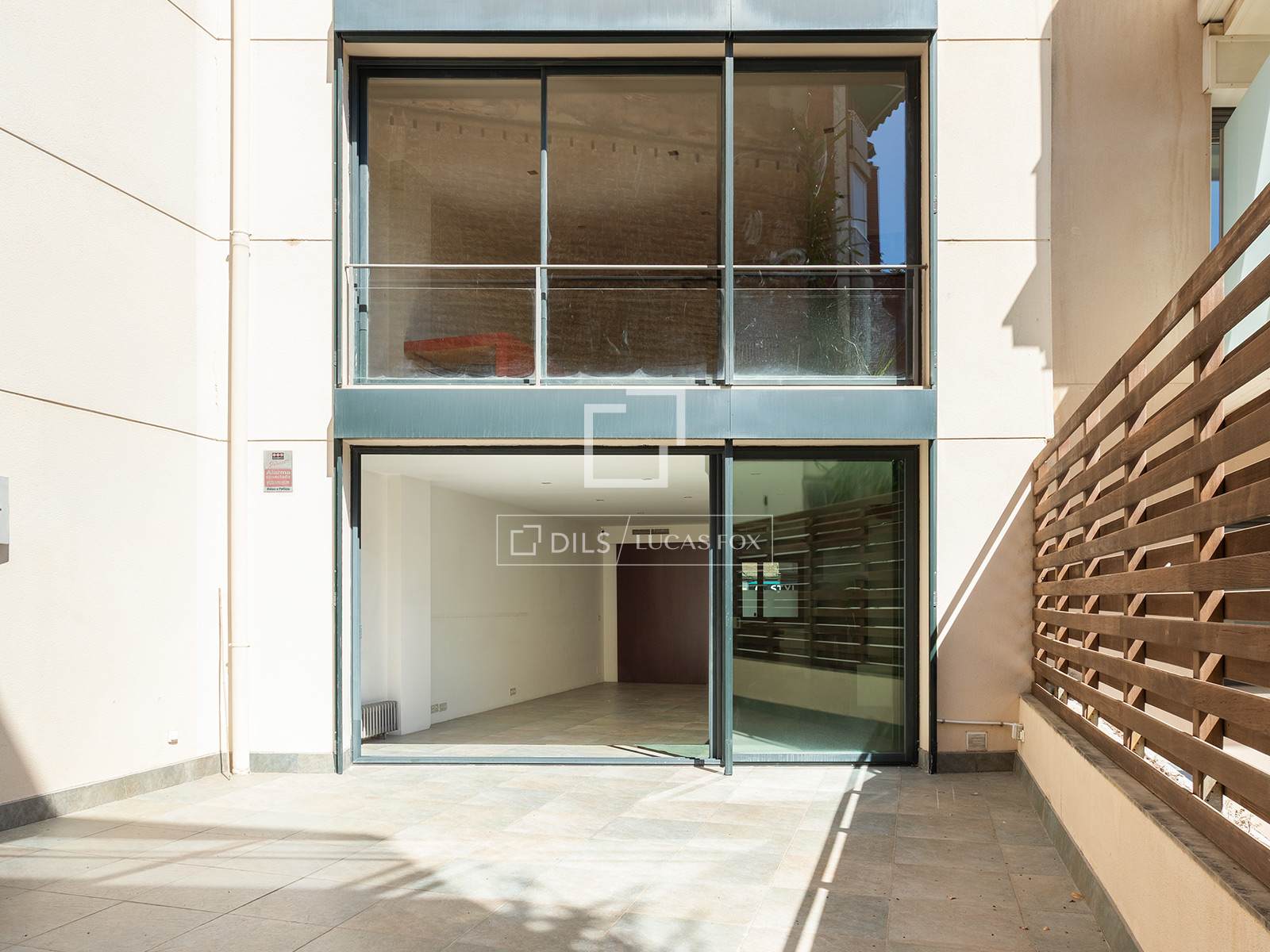 Villa à Barcelona, Espagne 6 chambres, 422 m2 No. 195612