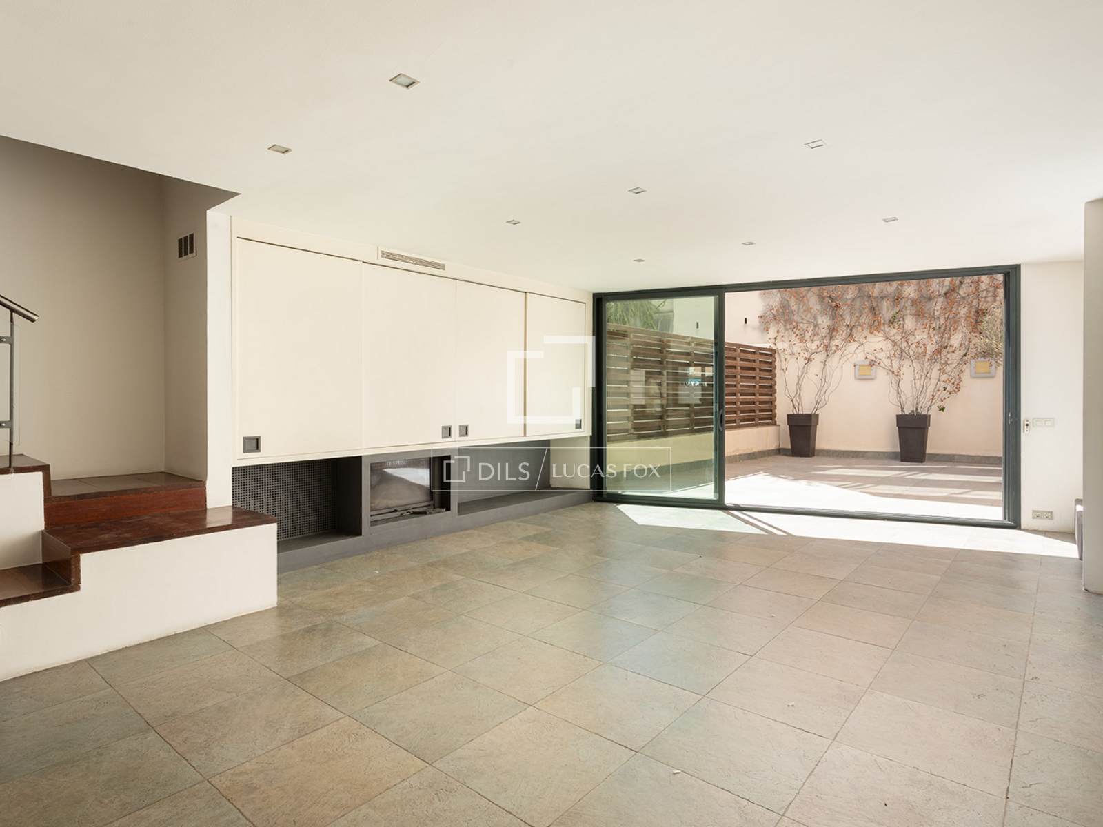 Villa à Barcelona, Espagne 6 chambres, 422 m2 No. 195612