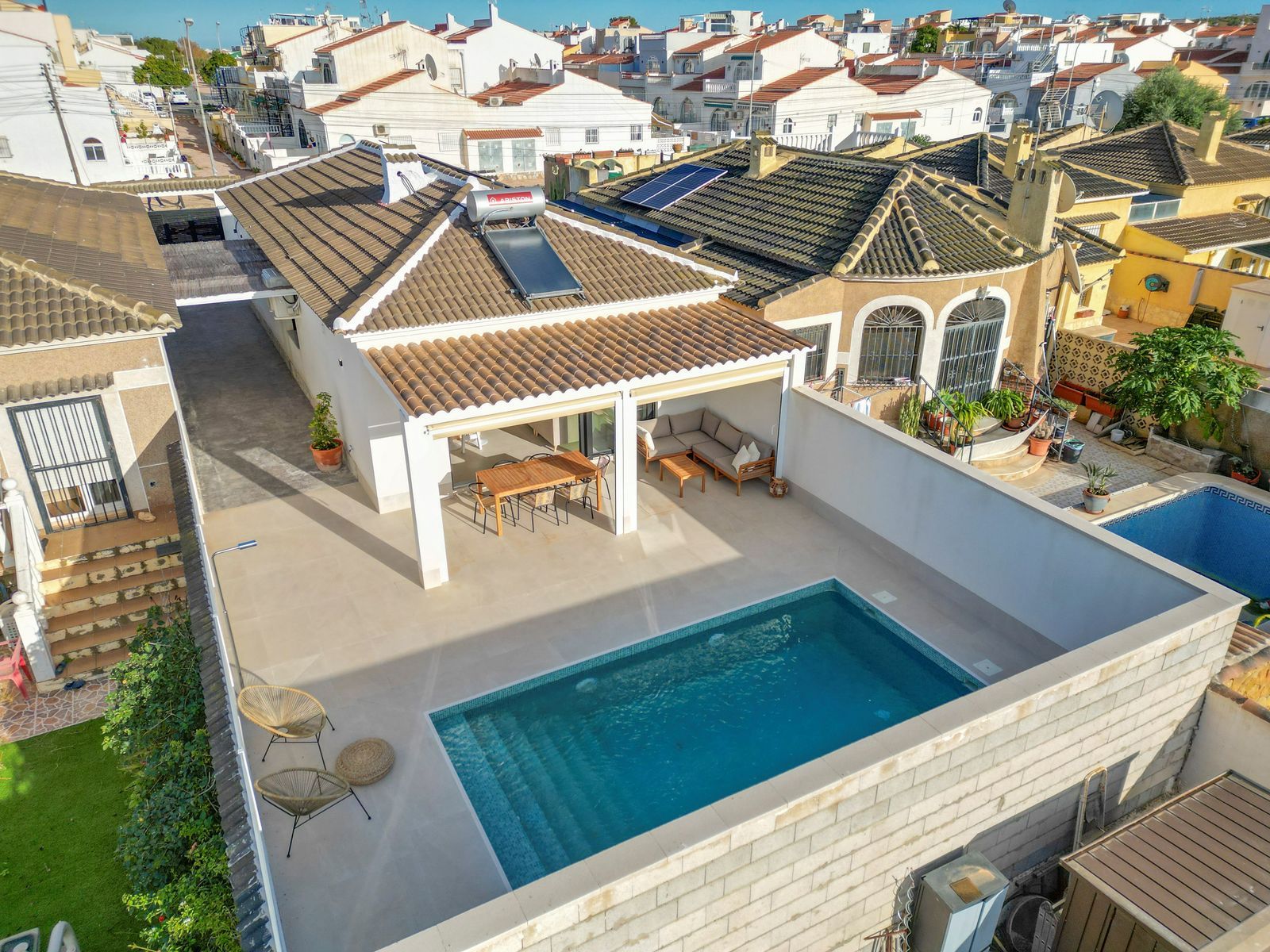 Villa in Torrevieja, Alicante, Spain 102 sq.m. No. 181645