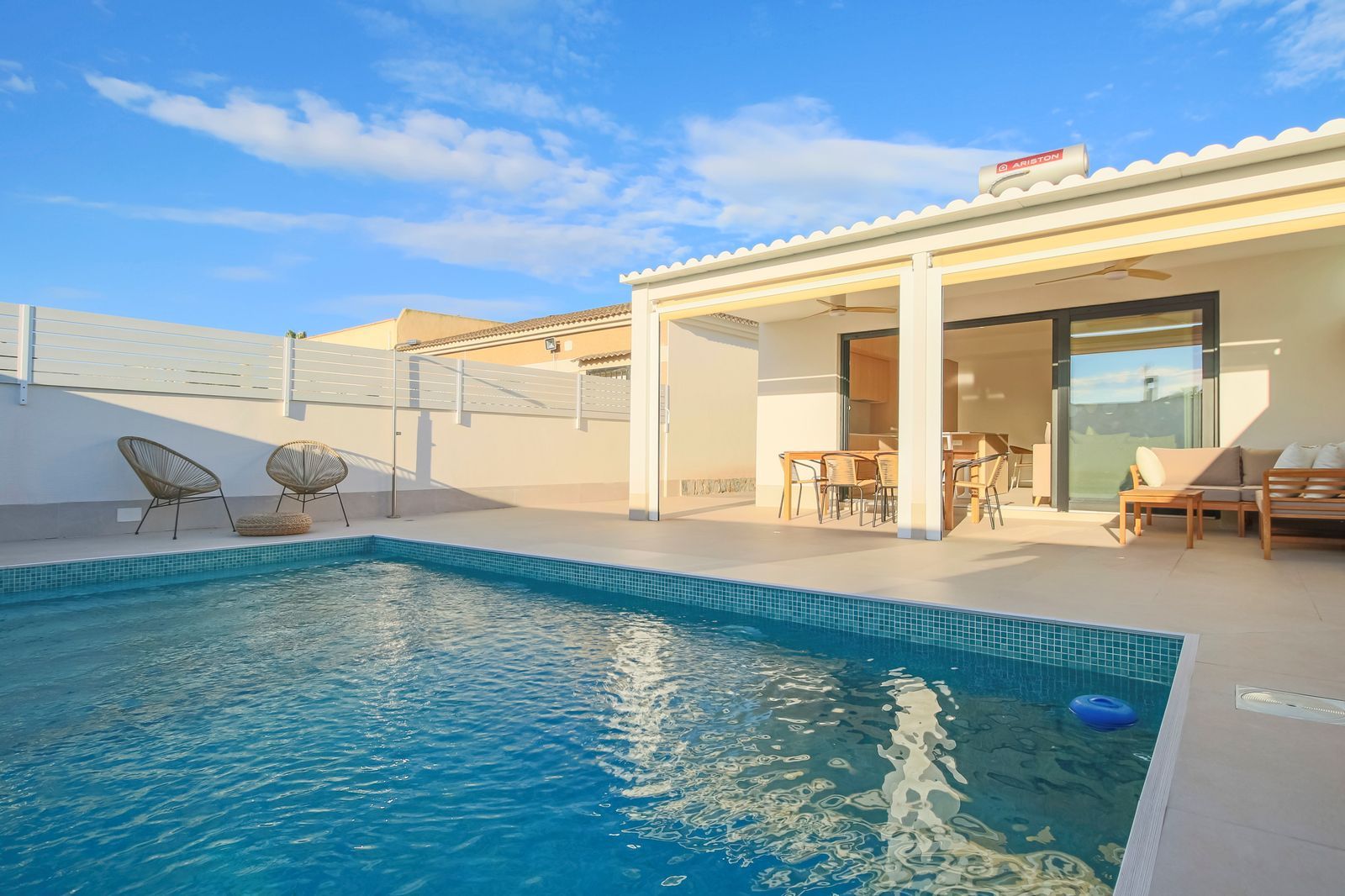 Villa in Torrevieja, Alicante, Spain 102 sq.m. No. 181645