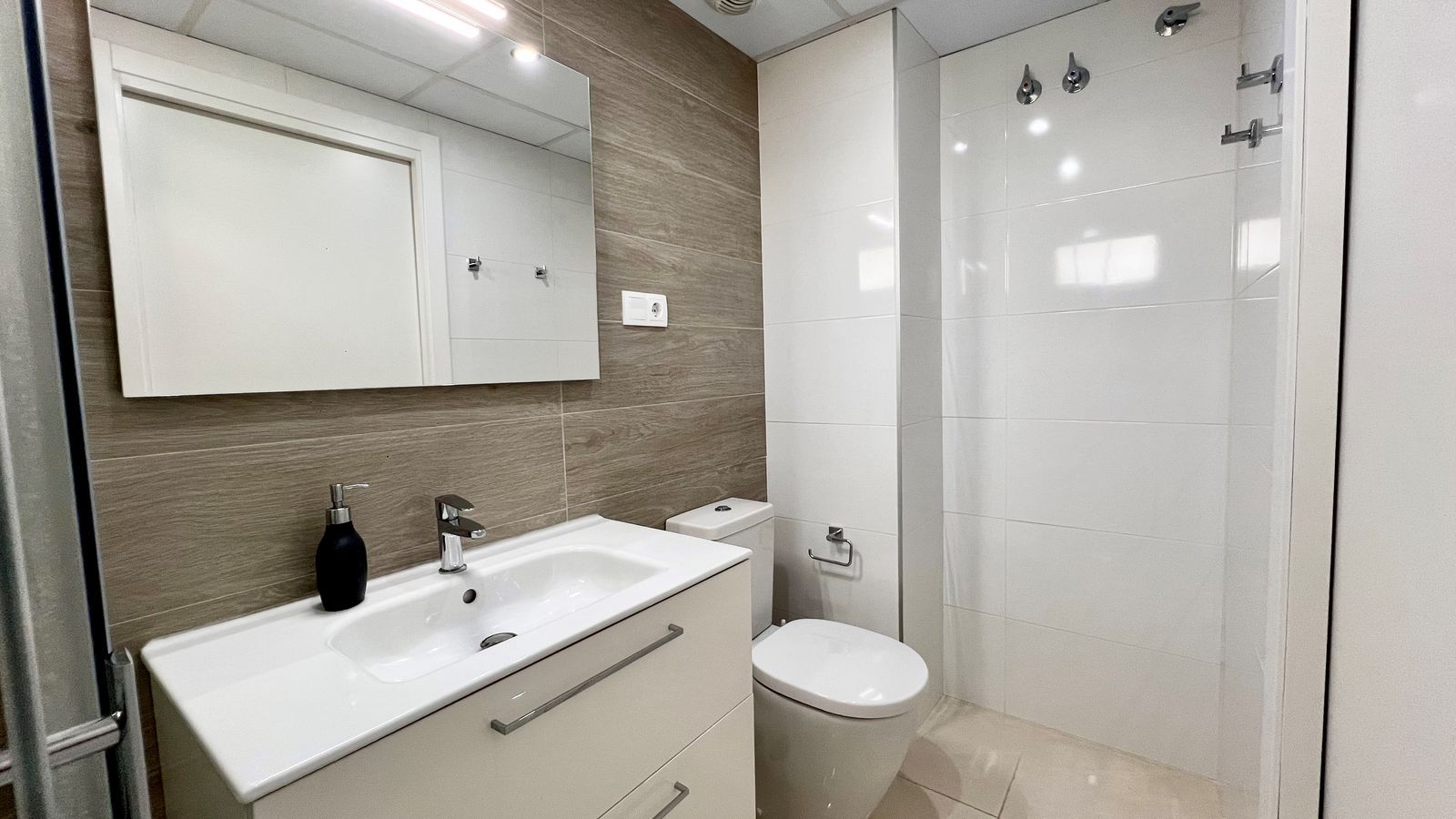 Apartment à Los Dolses, Alicante, Espagne 83 m2 No. 181646