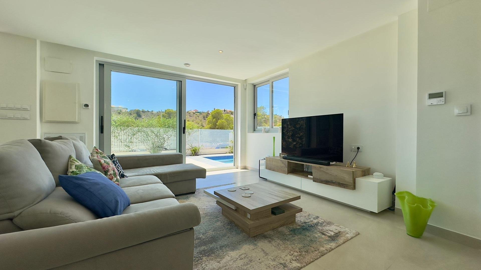 Villa à Finestrat, Alicante, Espagne 3 chambres, 182 m2 No. 165377