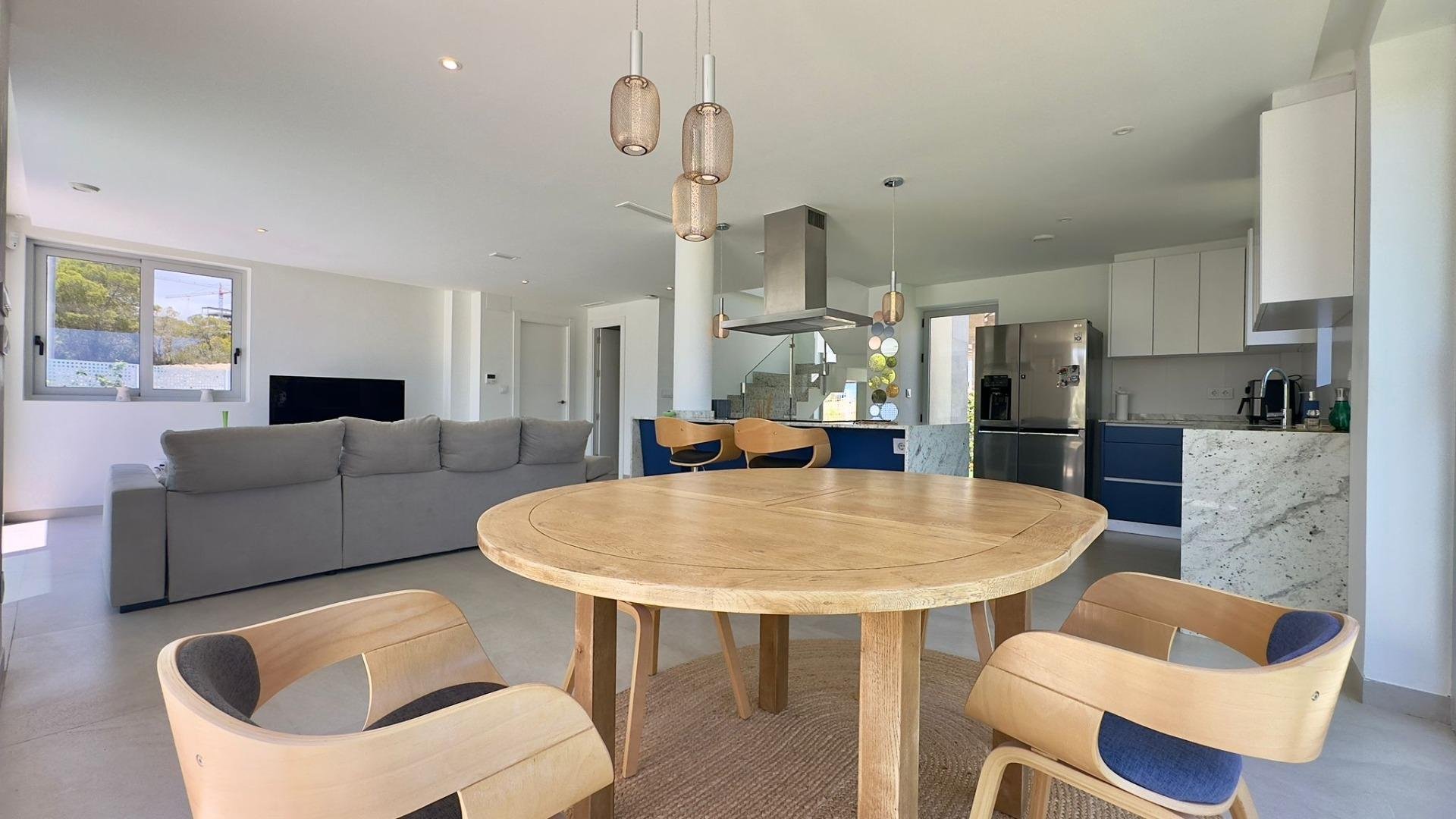 Villa à Finestrat, Alicante, Espagne 3 chambres, 182 m2 No. 165377