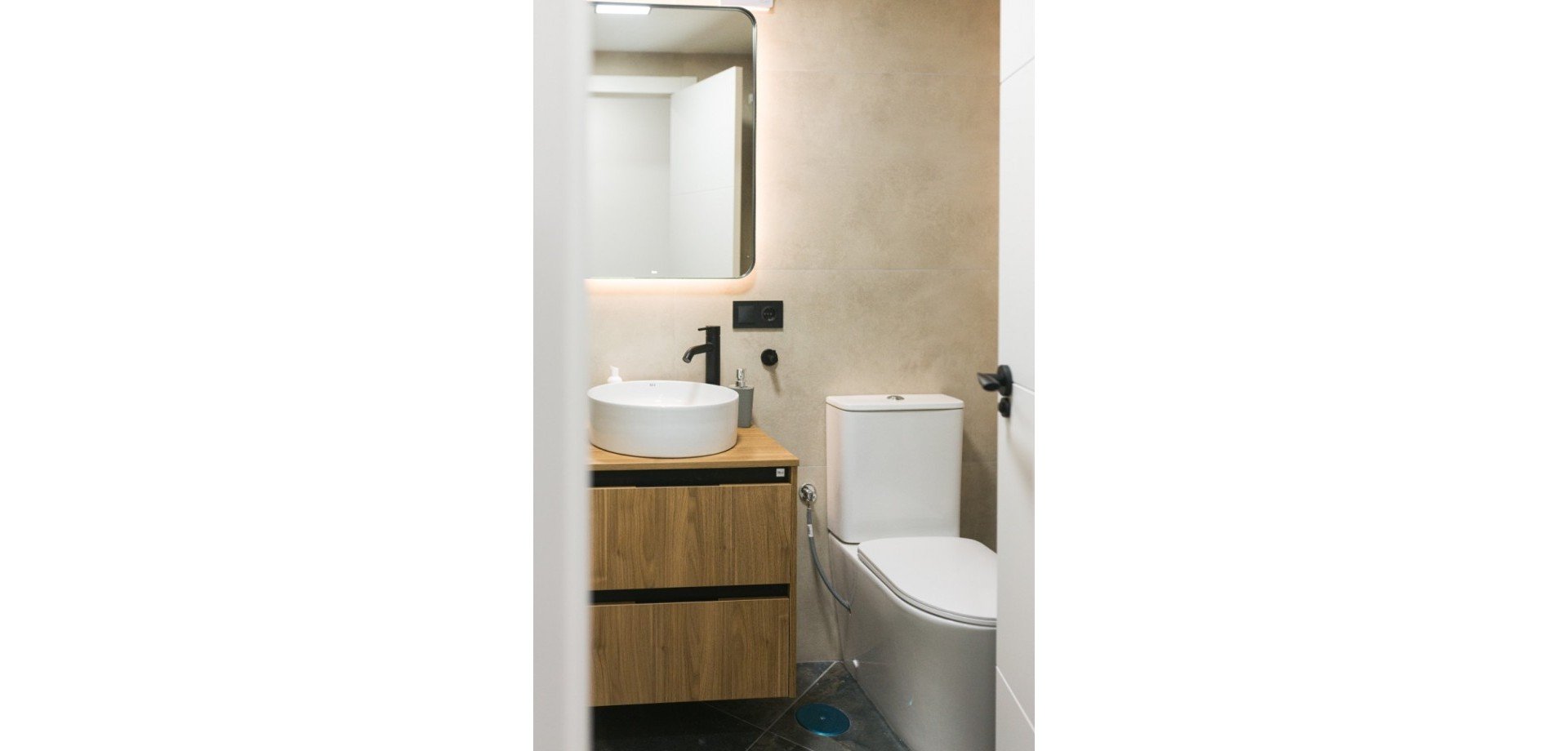 Appartamento a Torrevieja, Alicante, Spagna 2 camere da letto, 80 mq. N° 151819