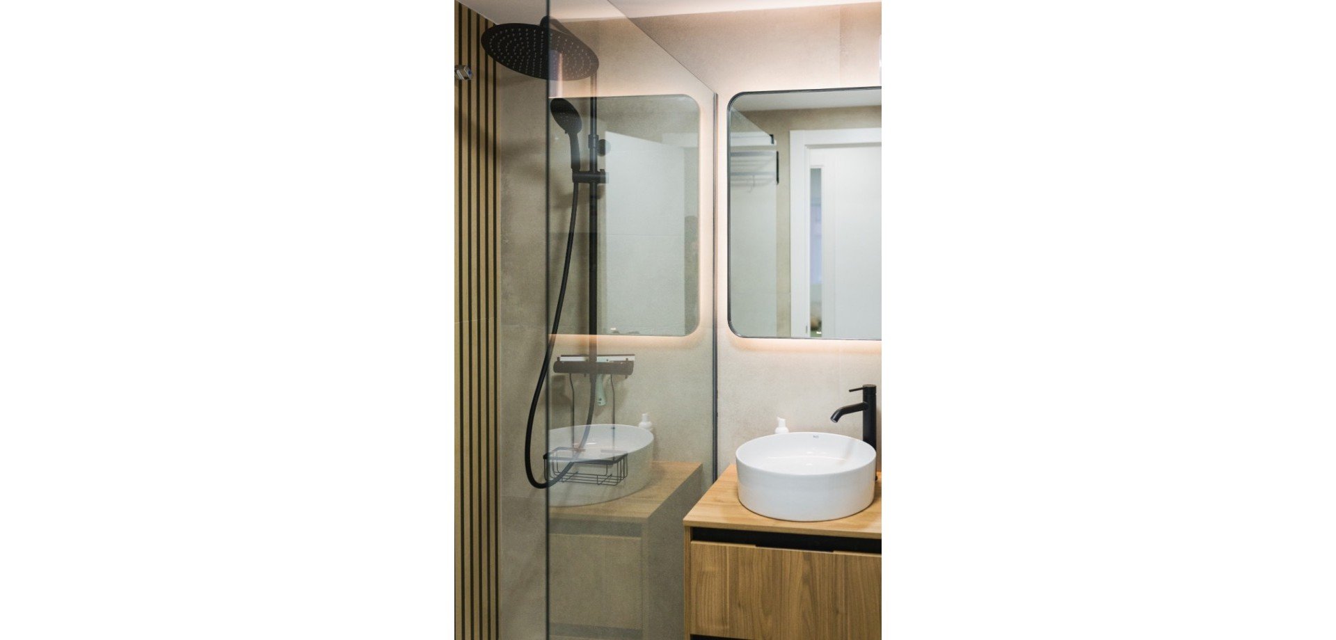 Appartamento a Torrevieja, Alicante, Spagna 2 camere da letto, 80 mq. N° 151819