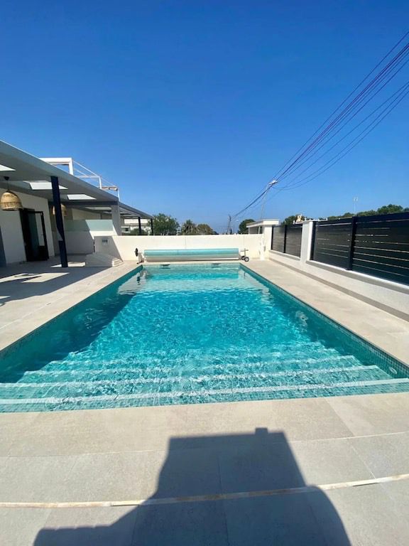 Villa in Los Balcones, Alicante, Spanien 5 Schlafzimmer, 280 m2 Nr. 151815