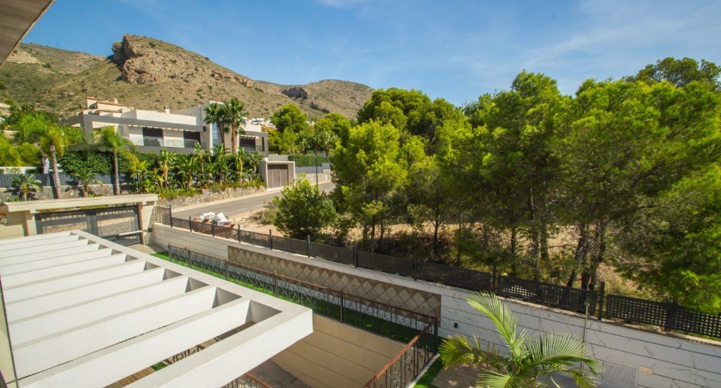 Villa i Finestrat, Alicante, Spanien 4 sovrum, 380 kvm. Nr. 145199