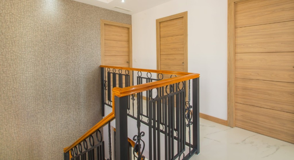 Villa i Finestrat, Alicante, Spanien 4 sovrum, 380 kvm. Nr. 145199