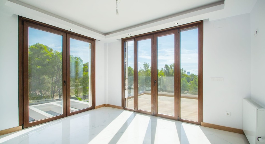 Villa i Finestrat, Alicante, Spanien 4 sovrum, 380 kvm. Nr. 145199