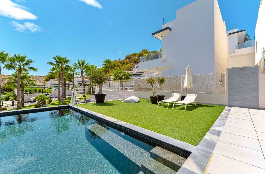 Villa in San Miguel de Salinas, Alicante, Spanien 5 Schlafzimmer, 272 m2 Nr. 145198