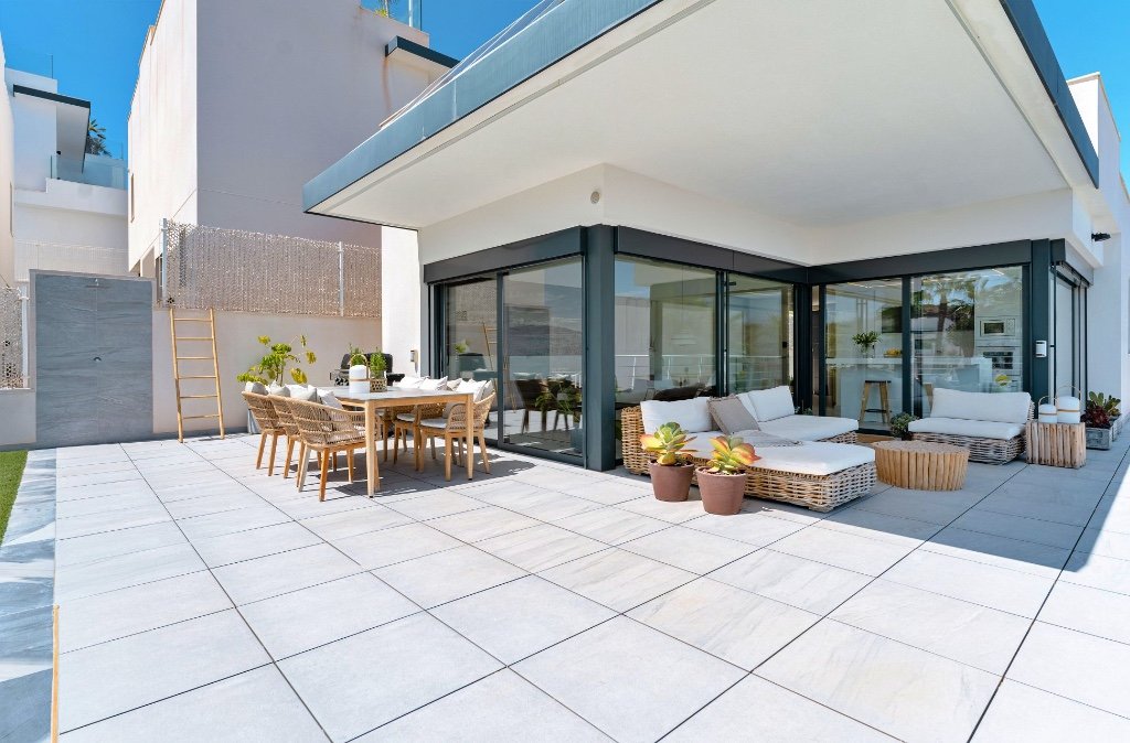Villa in San Miguel de Salinas, Alicante, Spanien 5 Schlafzimmer, 272 m2 Nr. 145198