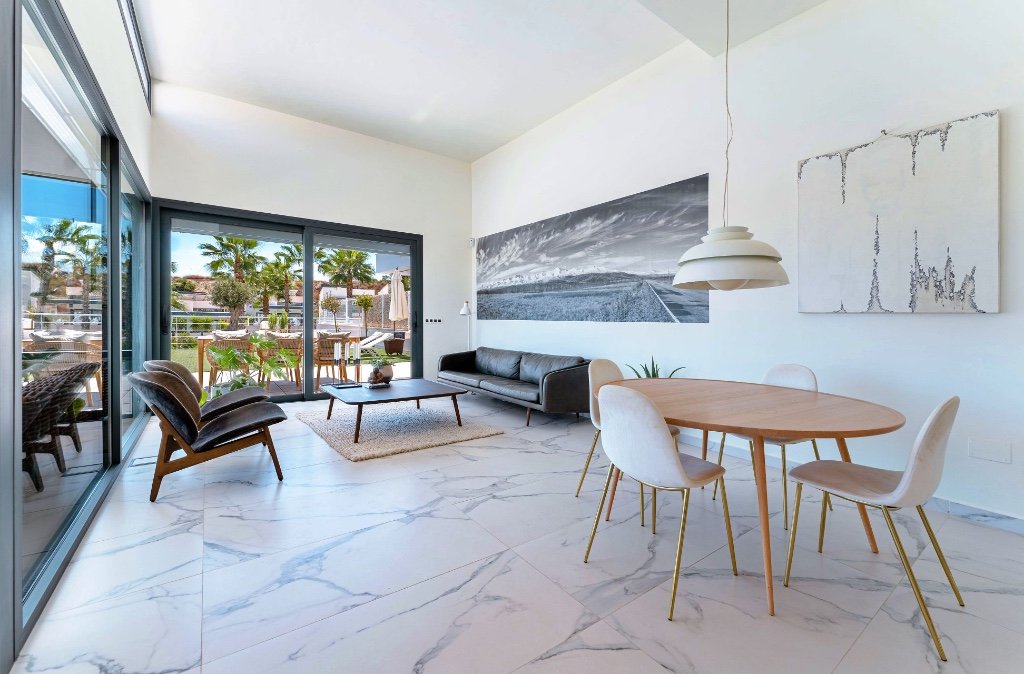 Villa in San Miguel de Salinas, Alicante, Spanien 5 Schlafzimmer, 272 m2 Nr. 145198