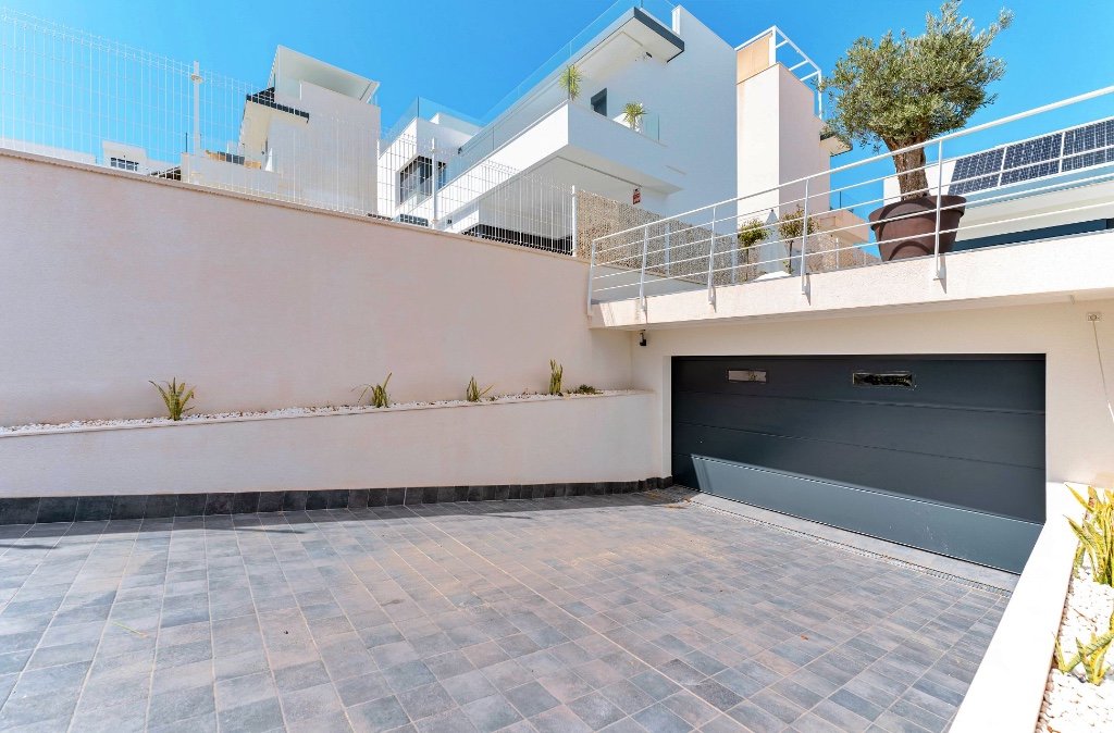 Villa in San Miguel de Salinas, Alicante, Spanien 5 Schlafzimmer, 272 m2 Nr. 145198