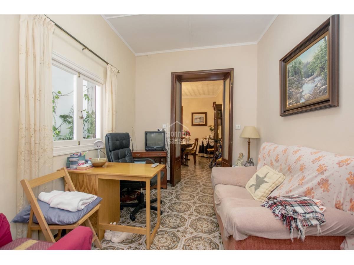 Radhus i Mahon, Menorca, Spanien 5 sovrum, 294 kvm. Nr. 65384
