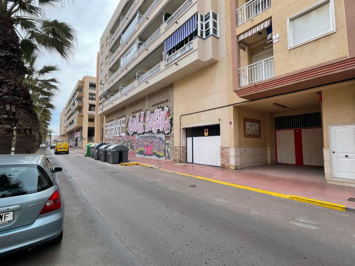 Garage in Guardamar del Segura, Alicante, Spain 10 sq.m. No. 183889